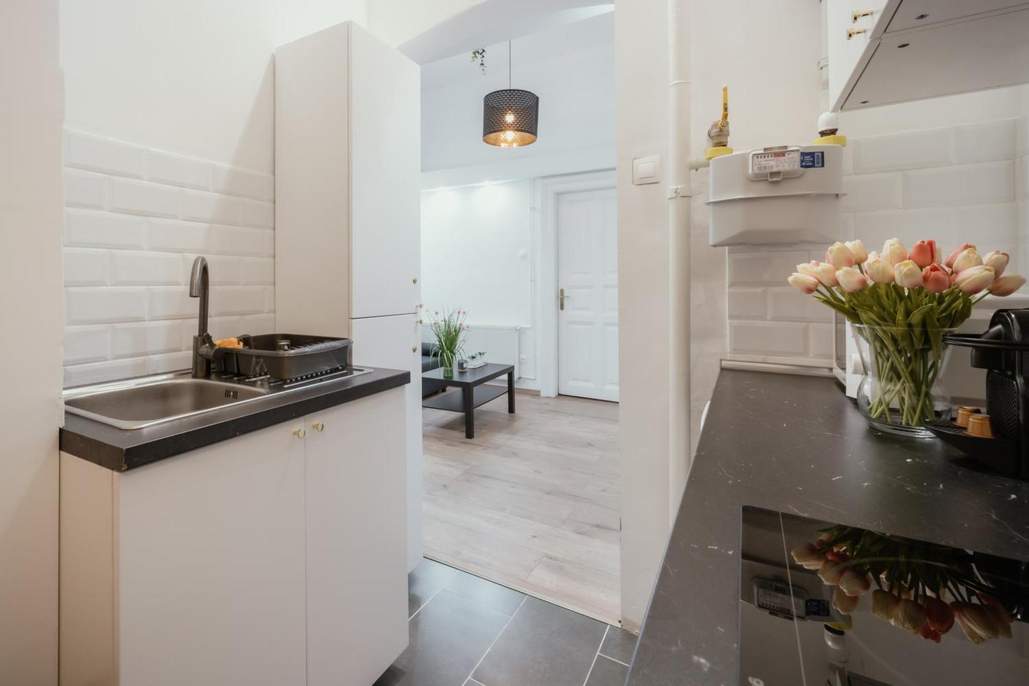 Modelia Apartment At Gellert Square บูดาเปสต์ ภายนอก รูปภาพ