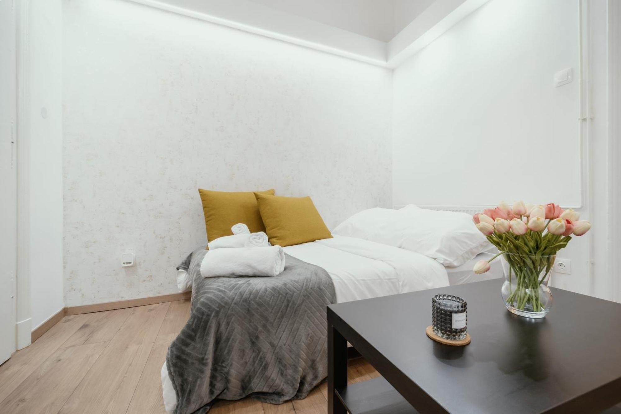 Modelia Apartment At Gellert Square บูดาเปสต์ ภายนอก รูปภาพ